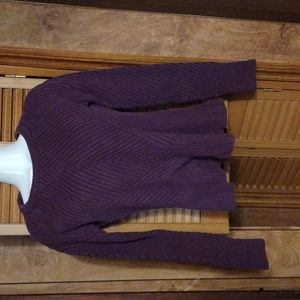 1. State Sweater Size S